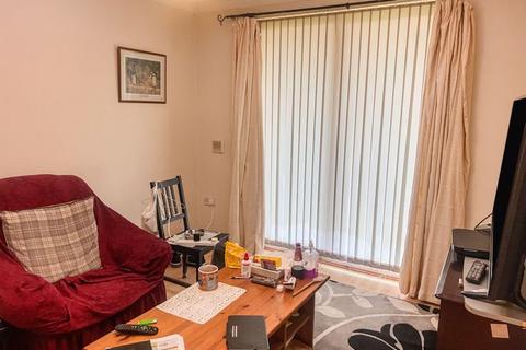 1 bedroom apartment for sale, Hill View Court, Astley Bridge, Bolton