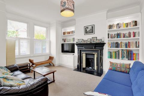 13 Raymond Avenue, London, W13 9UY
