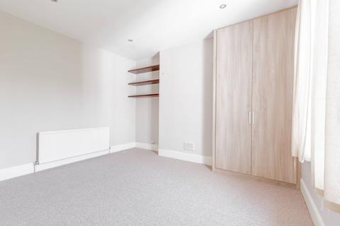 2 bedroom flat to rent - Berkeley Road, Crouch End, London, N8