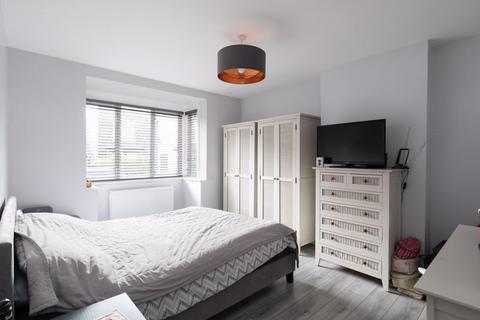 20a Canon Road, Bromley, BR1 2SN