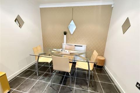 12 Blue Mans Way, Catcliffe, Rotherham, S60 5UR