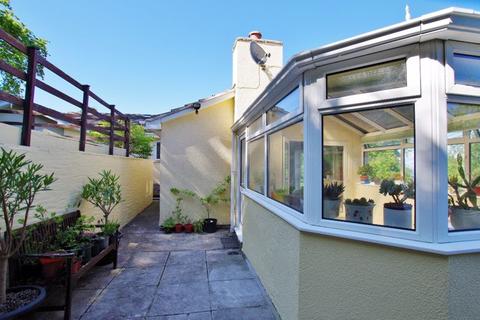 1 Grattons Drive, Lynton, EX35 6LW
