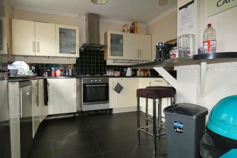 6 bedroom house share to rent, Trent Valley Road, Stoke-on-Trent