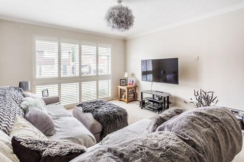 3 bedroom semi-detached house for sale - Brookfield, Kemsing, Sevenoaks, TN15