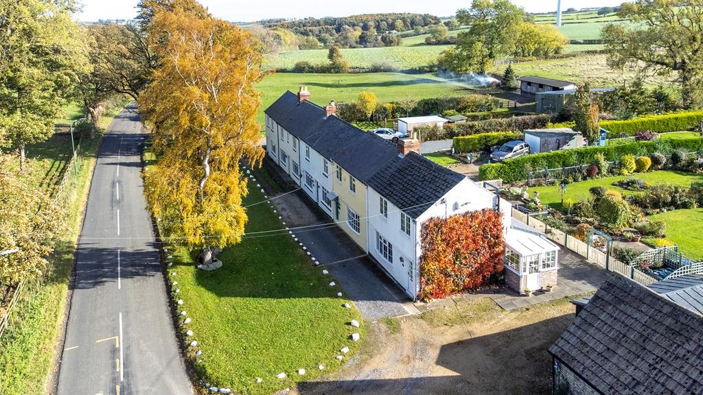 Town Kelloe, Kelloe, Durham, DH6 3 bed terraced house for sale £300,000