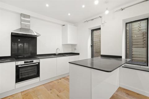 3 bedroom apartment for sale - Dollis Hill Lane, Cricklewood