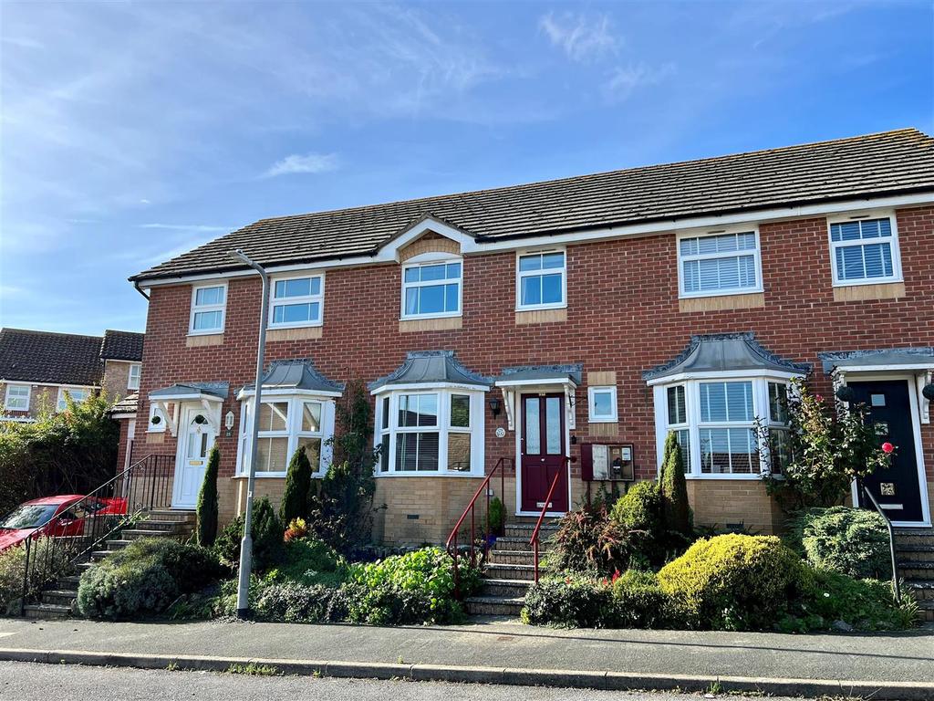 Glessing Road, Stone Cross, Pevensey 3 bed terraced house £315,000