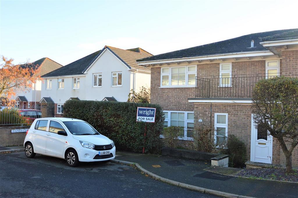 HAYLANDS, RYDE 3 bed end of terrace house £270,000