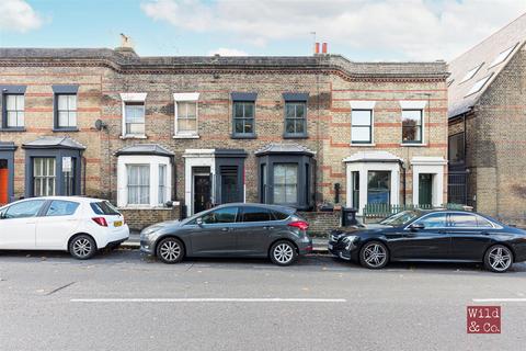 41 Kenton Road, London, E9 7AB