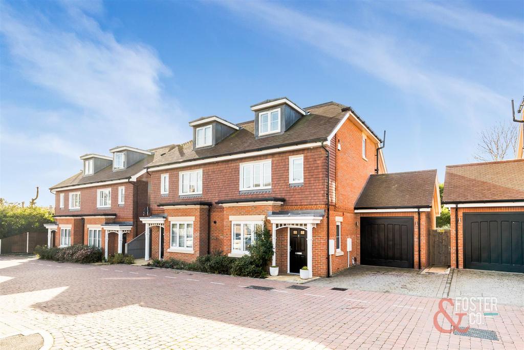 Beacon Close, Rottingdean, Brighton 4 bed semidetached house for sale