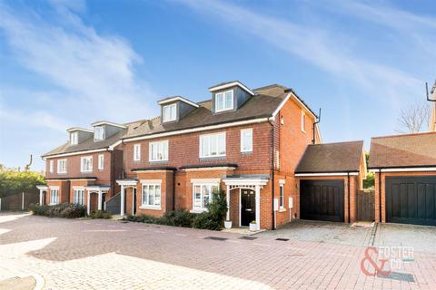 8 Beacon Close, Rottingdean, Brighton, BN2 7FY