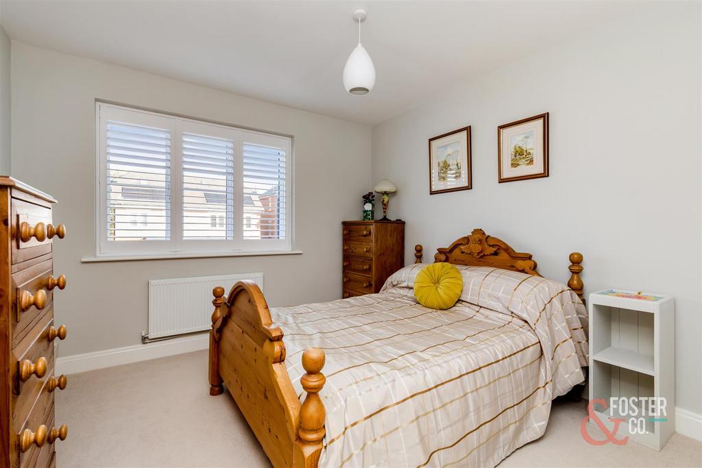 Beacon Close, 8-12.JPG