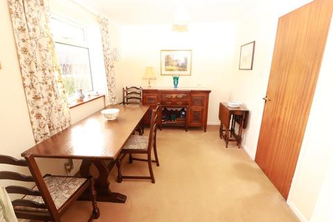 38 Abbeydale, Winterbourne, Bristol, BS36 1LW