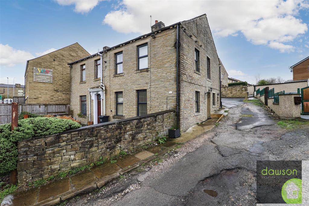 Halifax Road, Hipperholme, Halifax 3 bed semidetached house £750 pcm