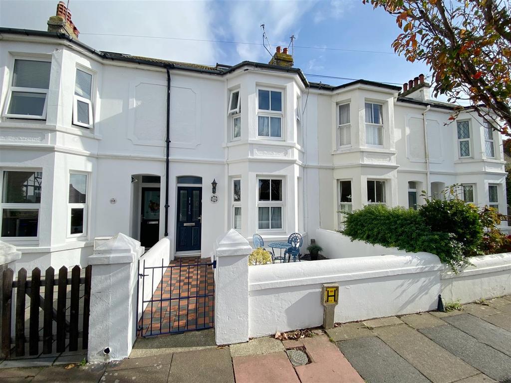 Sea Place, GoringBySea, Worthing 2 bed terraced house £425,000