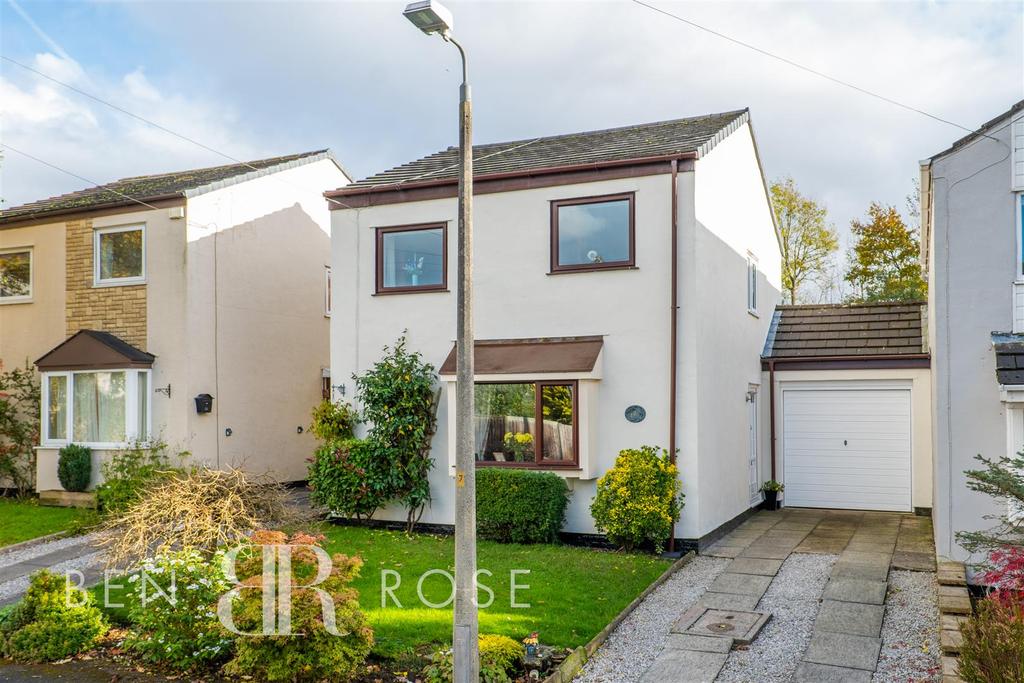 Millbrook Close, Wheelton, Chorley 3 bed detached house £199,995