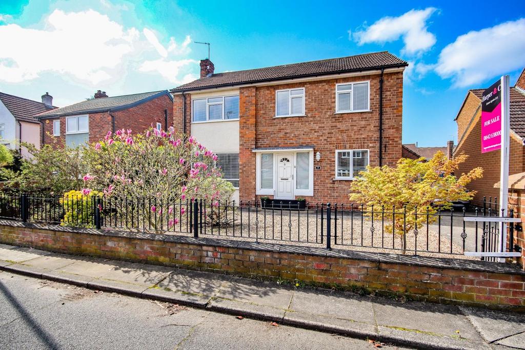 Whitehouse Drive, Whitehouse Farm, StocktonOnTees, TS19 0QE 3 bed