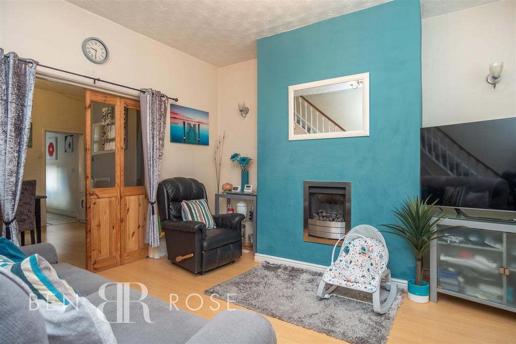 Devonshire Road, Chorley 2 bed terraced house £94,995
