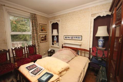 58 Campbell Road, Salisbury, SP1 3BG