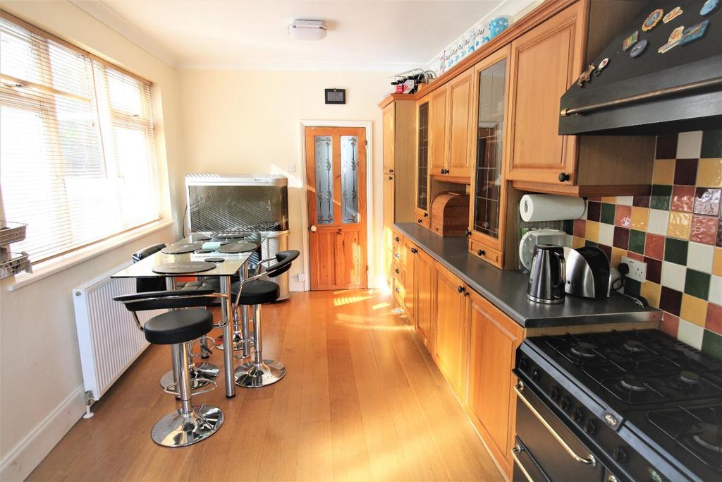 Kitchen/Breakfast Room View 2