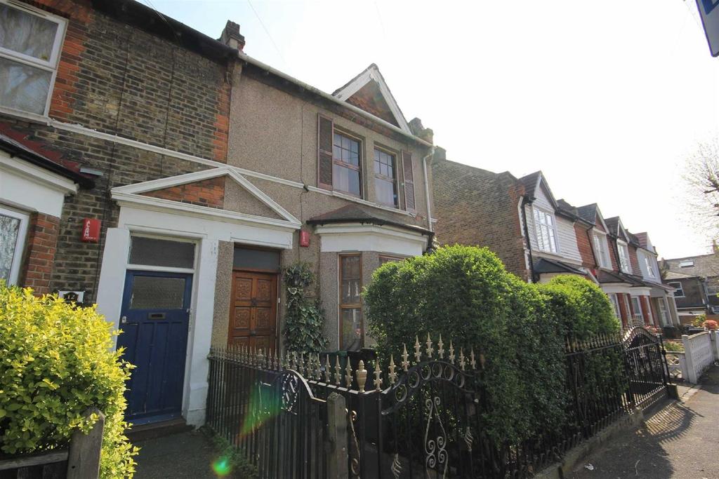 Malta Road, Leyton E10 1 bed flat £1,295 pcm (£299 pw)