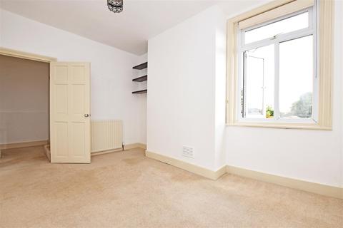 2 bedroom apartment for sale - Wellington Road, Hampton Hill