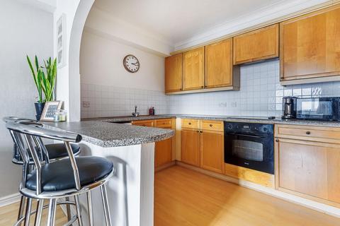 2 Rembrandt Court, Epsom, KT19 0SB