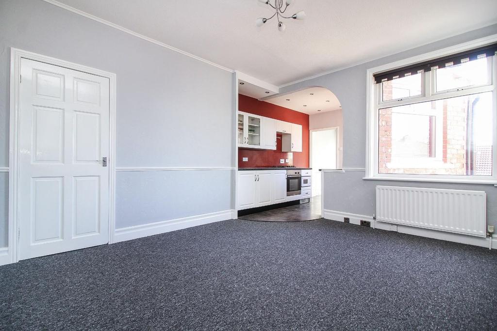 Salisbury Avenue, North Shields 3 bed flat £725 pcm (£167 pw)
