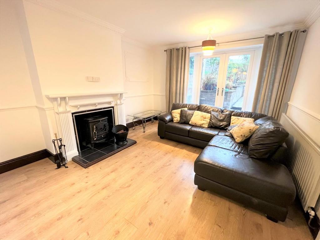 50, Boythorpe Avenue, Boythorpe, Chesterfield 3 bed house to rent £