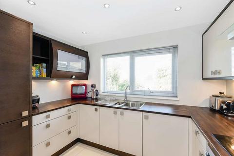 Flat 12, Morley Court Sinclair Road, London, E4 8QR