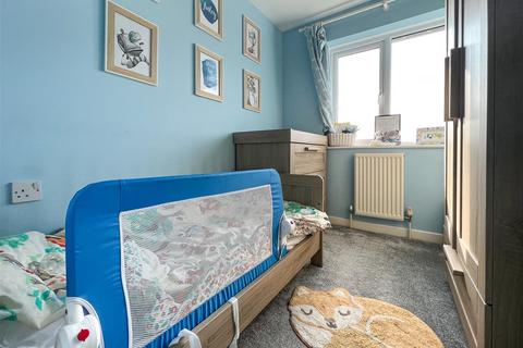 31 Caer Peris View, Fareham, PO16 8QL