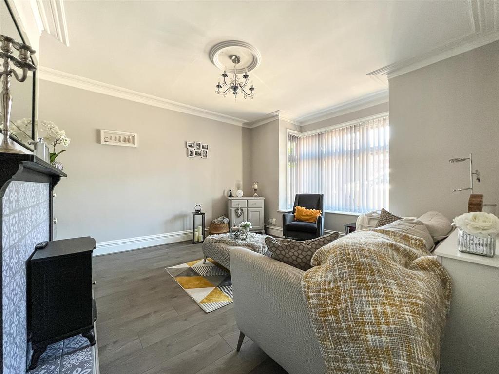 Havant Road, Farlington, 5 bed detached house for sale £625,000