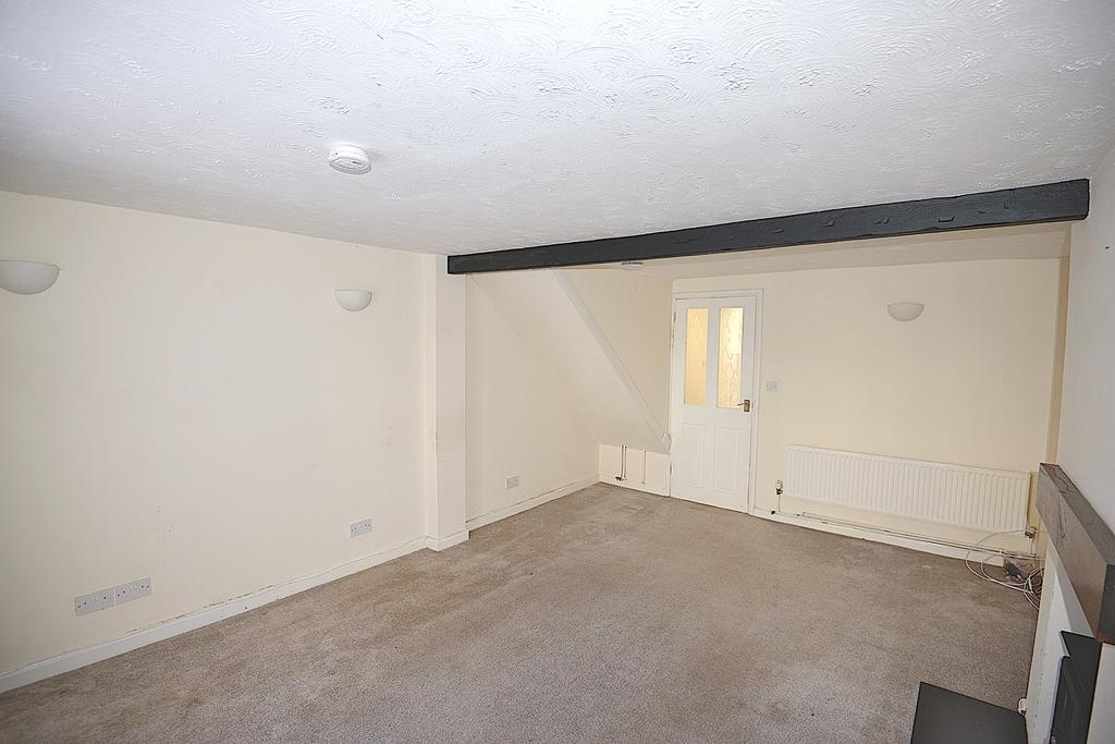 Hospital Road, Arlesey, SG15 2 bed terraced house £240,000