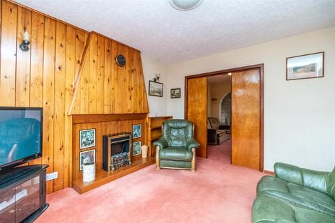 60 Flatts Lane, Calverton, Nottingham, NG14 6JZ