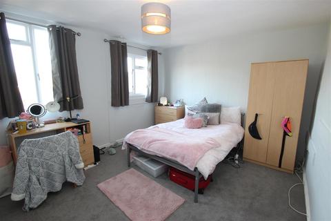 2 bedroom flat to rent - St Clements Street, Oxford