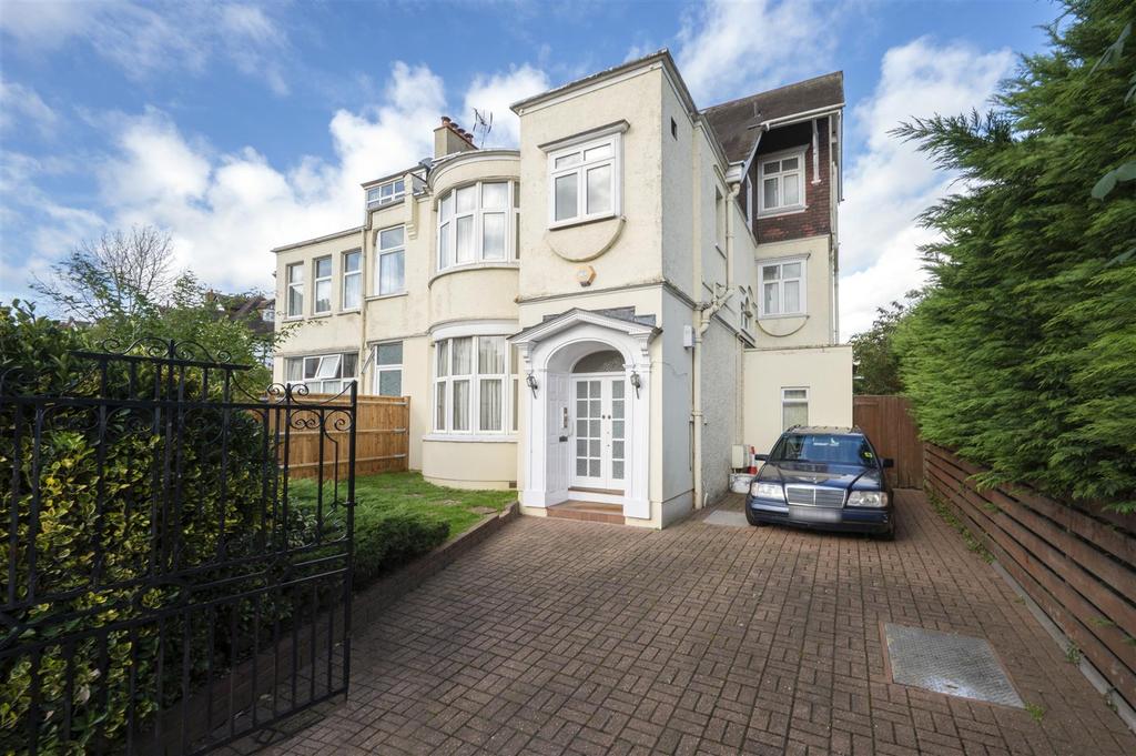 Arthur Road, Wimbledon, SW19 6 bed semidetached house for sale £