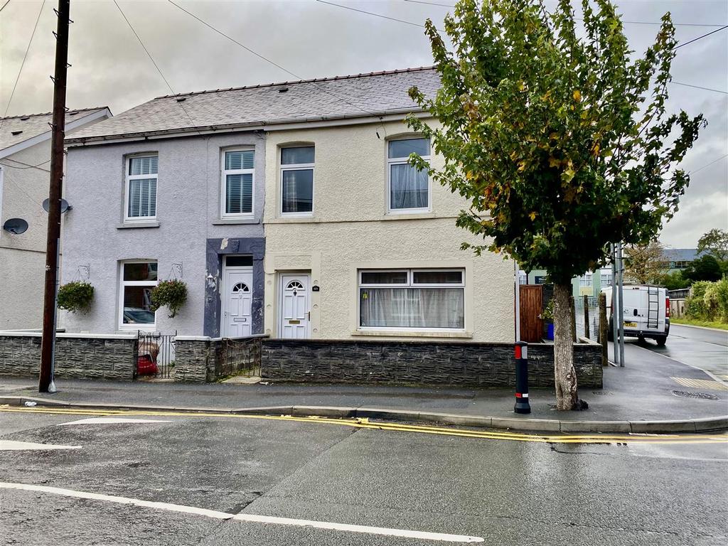 Margaret Street, Ammanford 3 bed semidetached house for sale £150,000