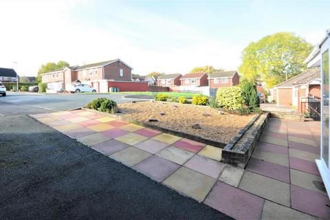 16 Birchfields Close, Stone, ST15 0LU