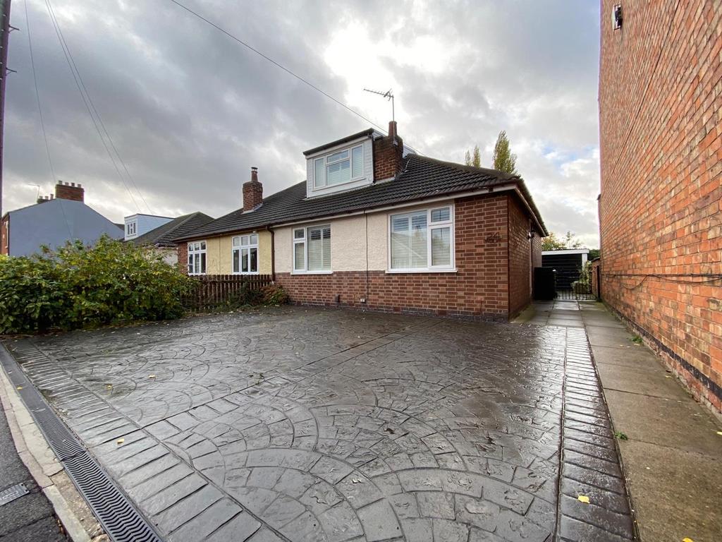Bruxby Street, Syston, Leicester 3 bed semidetached bungalow for sale