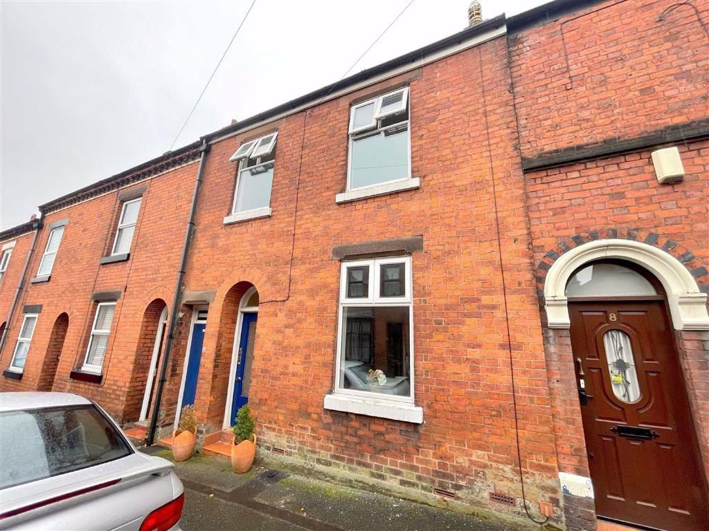 Ford Street, Leek 3 bed terraced house £160,000