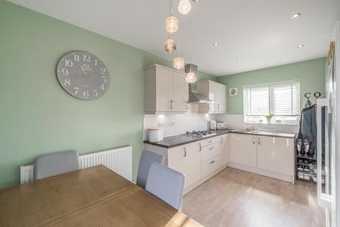 21 Argyle Close, Stourbridge, DY8 4XT