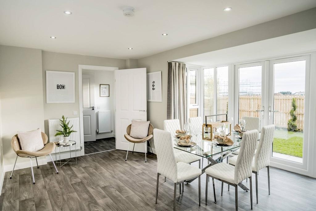 Open plan kitchen dining