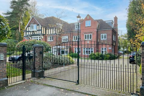 2 bedroom apartment for sale - The Manor, St. Bernards Road, Solihull, West Midlands