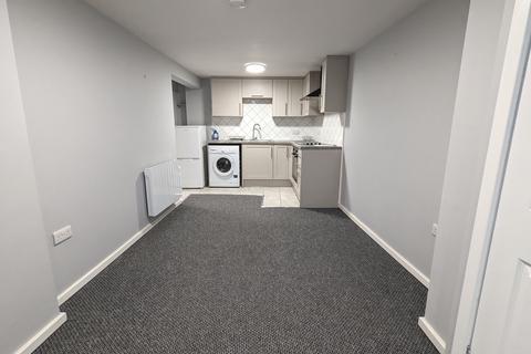 1 bedroom ground floor flat to rent, Brook Street, Grantham, NG31