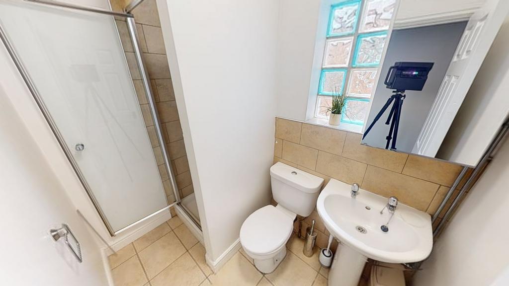 10 Grimsby Bath 2