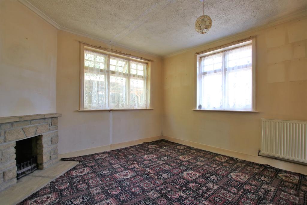 Wokingham, Berkshire Detached house £430,000