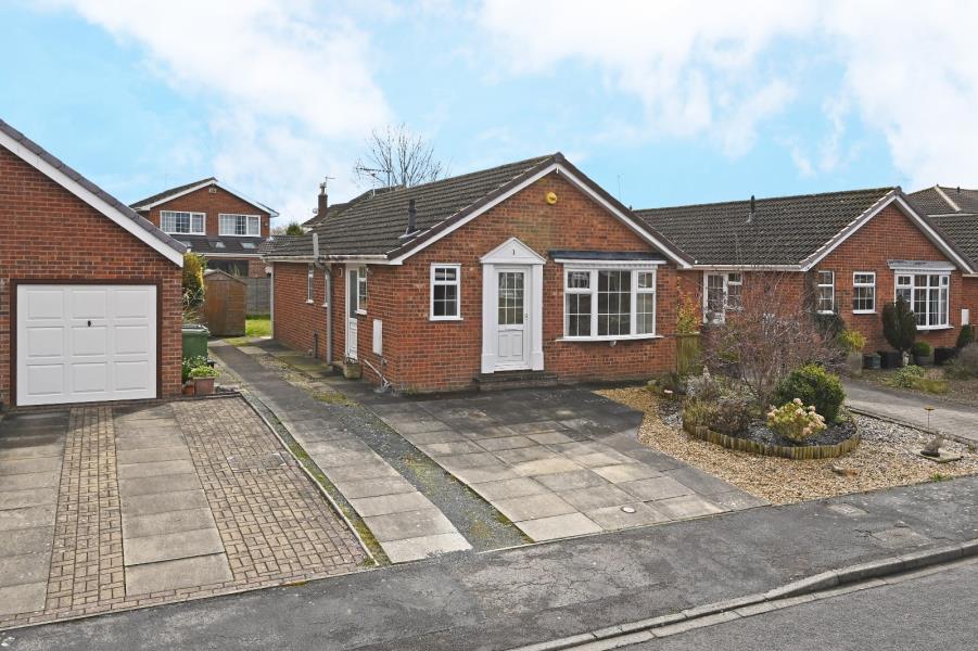 Ox Calder Close Dunnington York 2 Bed Detached Bungalow £895 Pcm