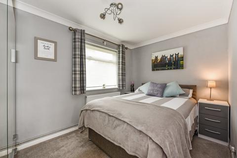 15 Ascot Close, Alton, GU34 2TE