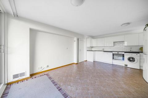 14 Apex Close, Beckenham, BR3 5TU