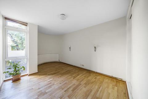 14 Apex Close, Beckenham, BR3 5TU